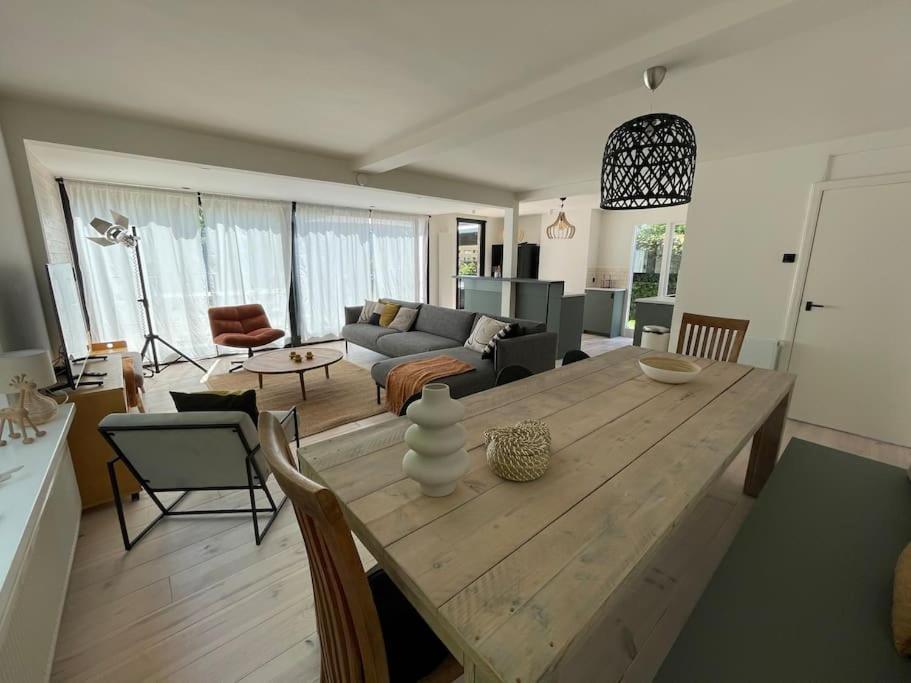 Modern Beach House For 12 Pers! With Jacuzzi Julianadorp Extérieur photo