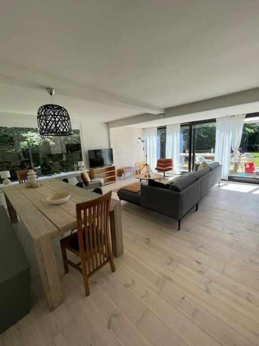 Modern Beach House For 12 Pers! With Jacuzzi Julianadorp Extérieur photo
